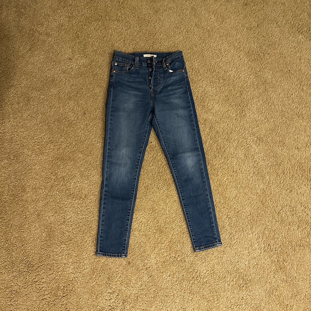 Levies wedgie skinny